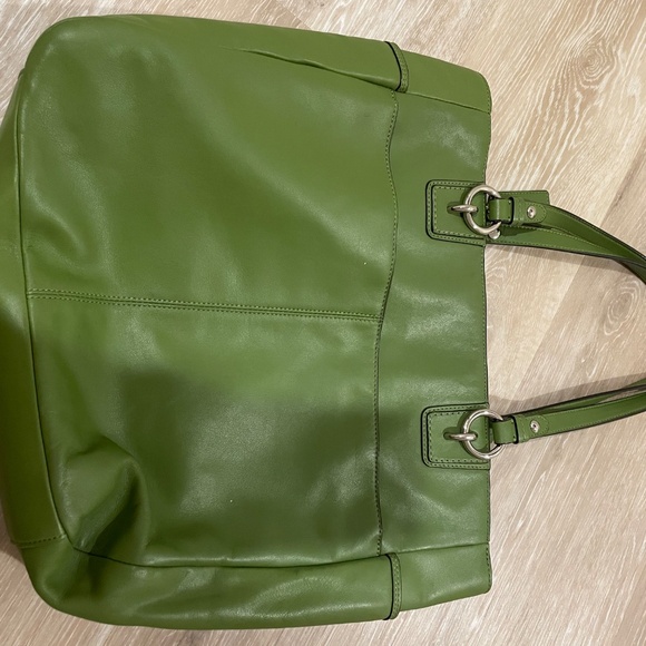 Coach Handbag - Picture 2 of 3